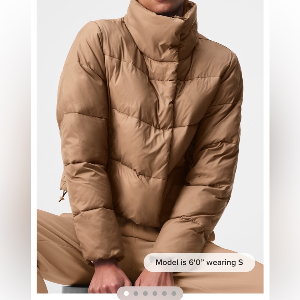 ALO Yoga Gold Rush Puffer